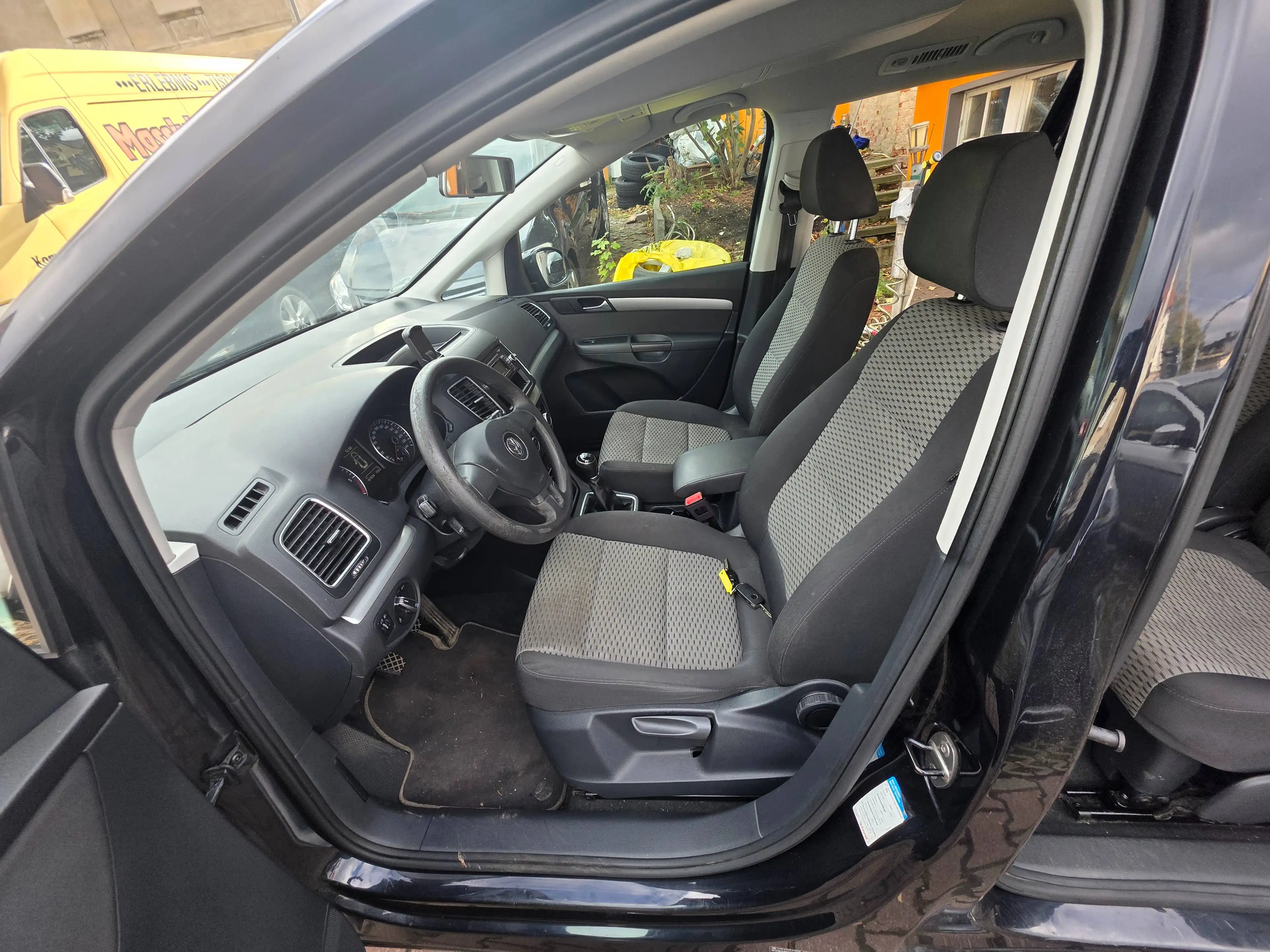 Volkswagen Sharan Sharan Diesel 2.0 TDI BlueMotion Technology Trendline — photo 10