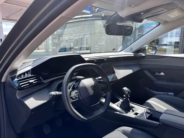 Peugeot 308 view 15
