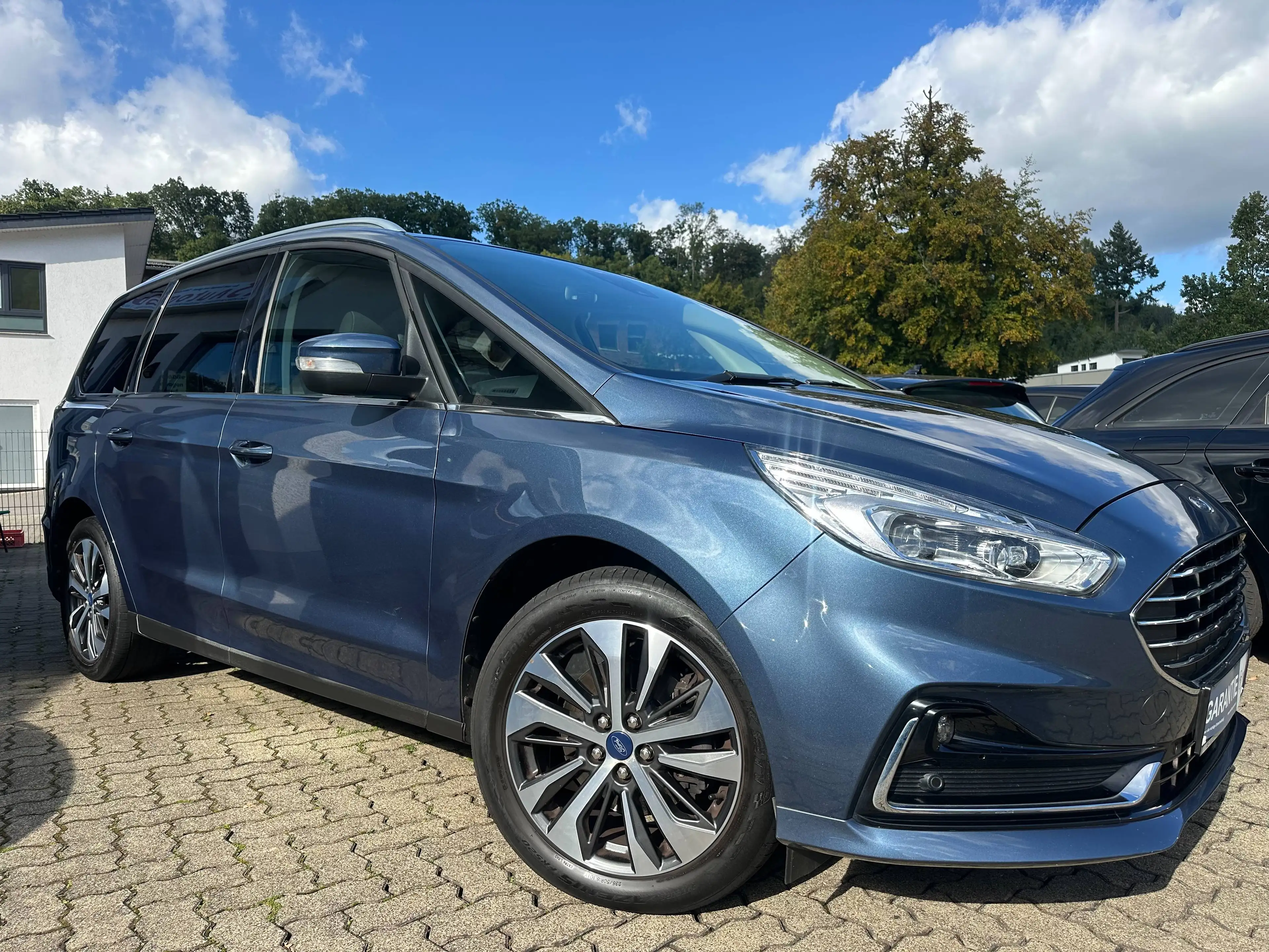 Ford Galaxy 2.0 TDCI Titanium+7 SITZE+NAVI+6 GANG+KLIMATRONIK+PDC+KAMERA+SHZ+TEMPOMAT+EURO 6 — photo 2