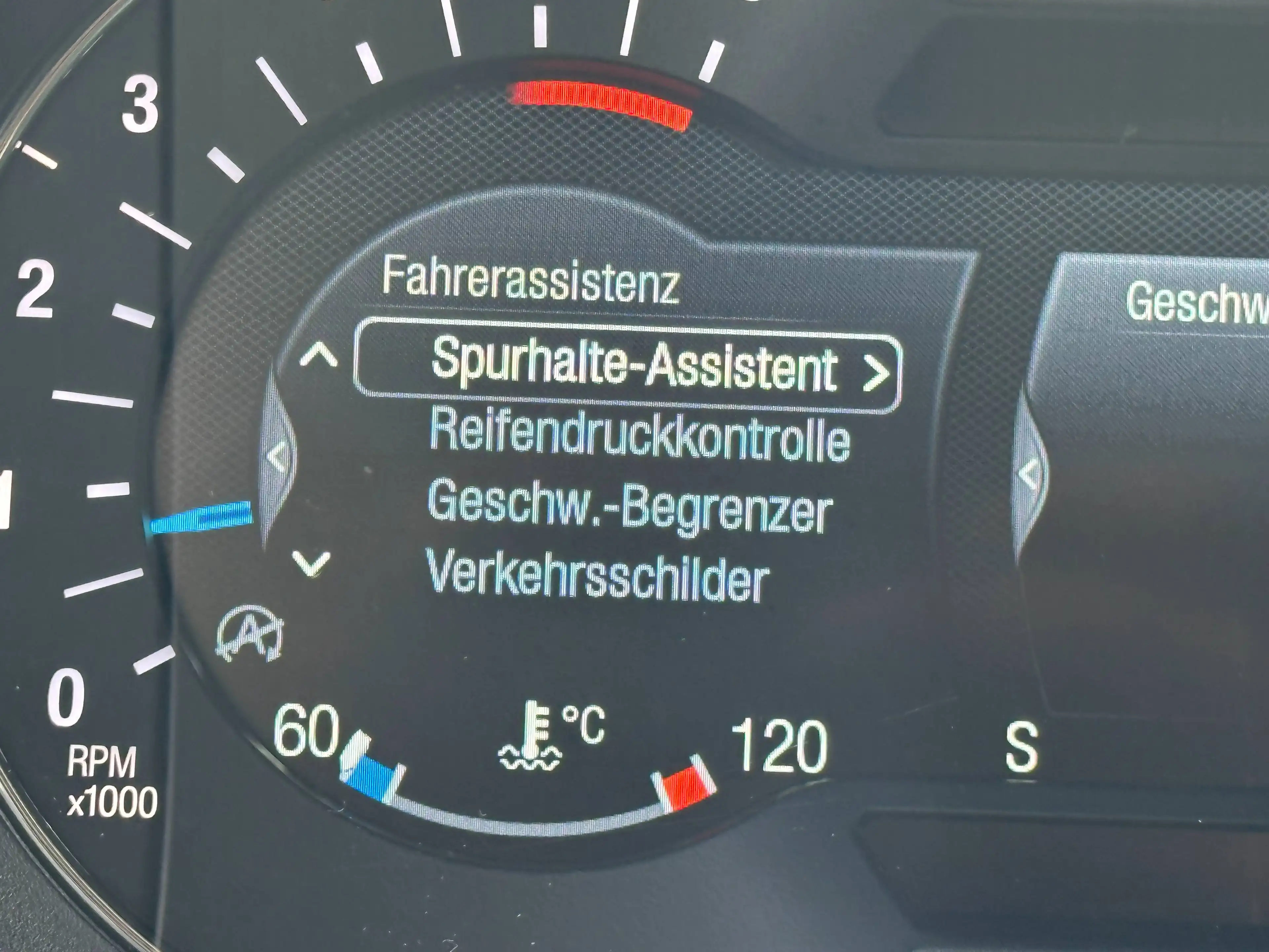 Ford Galaxy 2.0 TDCI Titanium+7 SITZE+NAVI+6 GANG+KLIMATRONIK+PDC+KAMERA+SHZ+TEMPOMAT+EURO 6 — photo 10