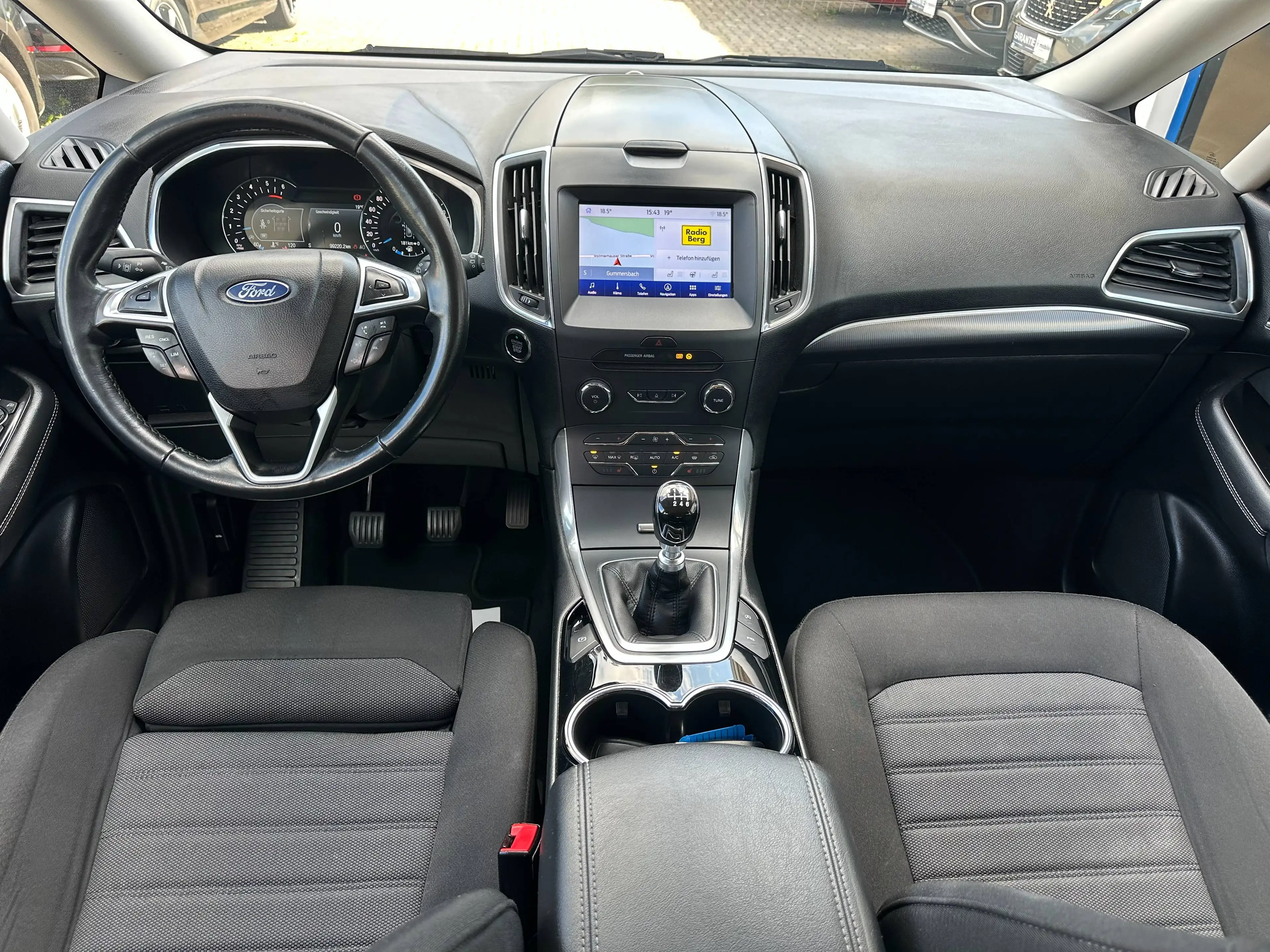 Ford Galaxy 2.0 TDCI Titanium+7 SITZE+NAVI+6 GANG+KLIMATRONIK+PDC+KAMERA+SHZ+TEMPOMAT+EURO 6 — photo 11