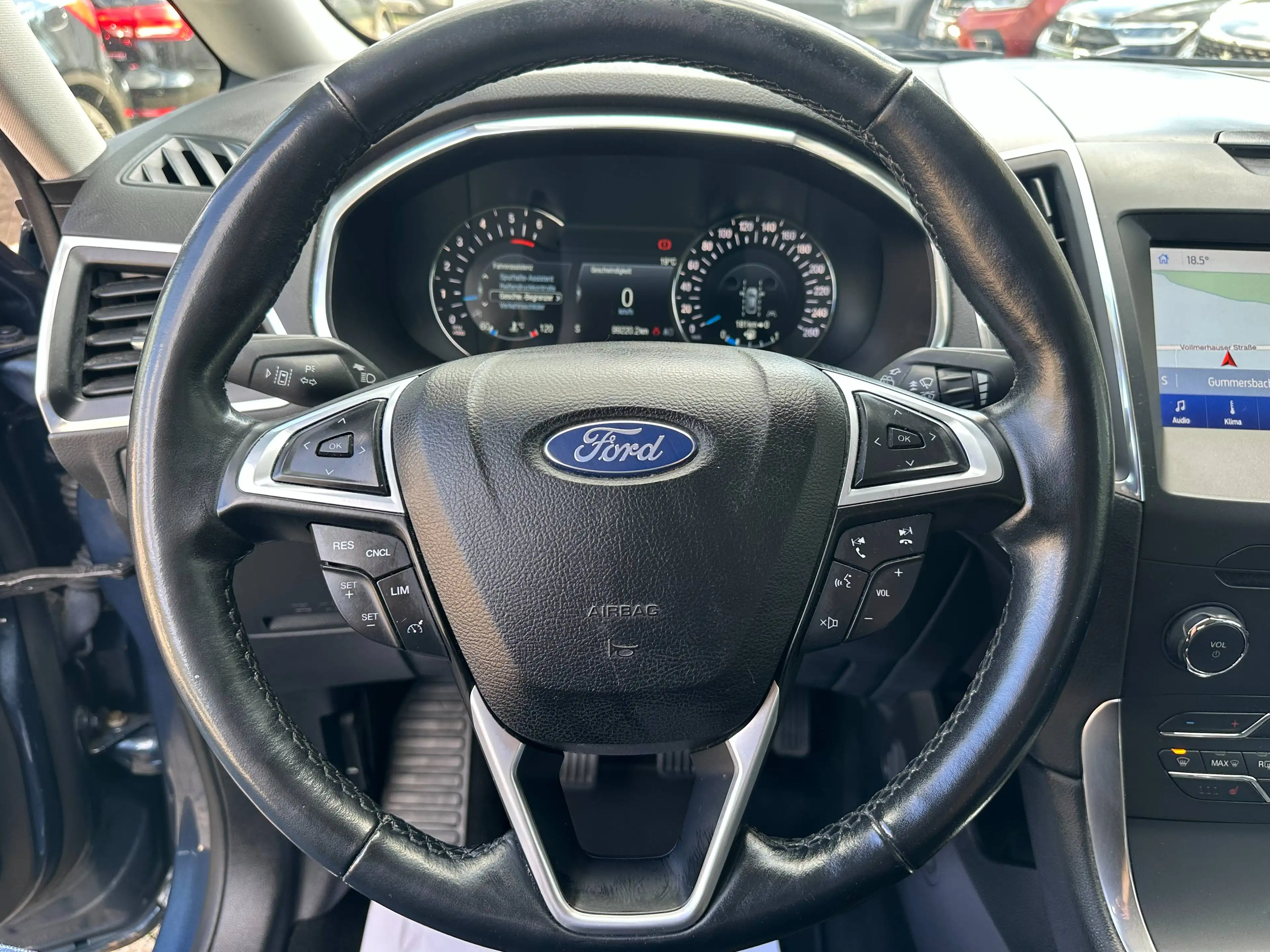 Ford Galaxy 2.0 TDCI Titanium+7 SITZE+NAVI+6 GANG+KLIMATRONIK+PDC+KAMERA+SHZ+TEMPOMAT+EURO 6 — photo 12