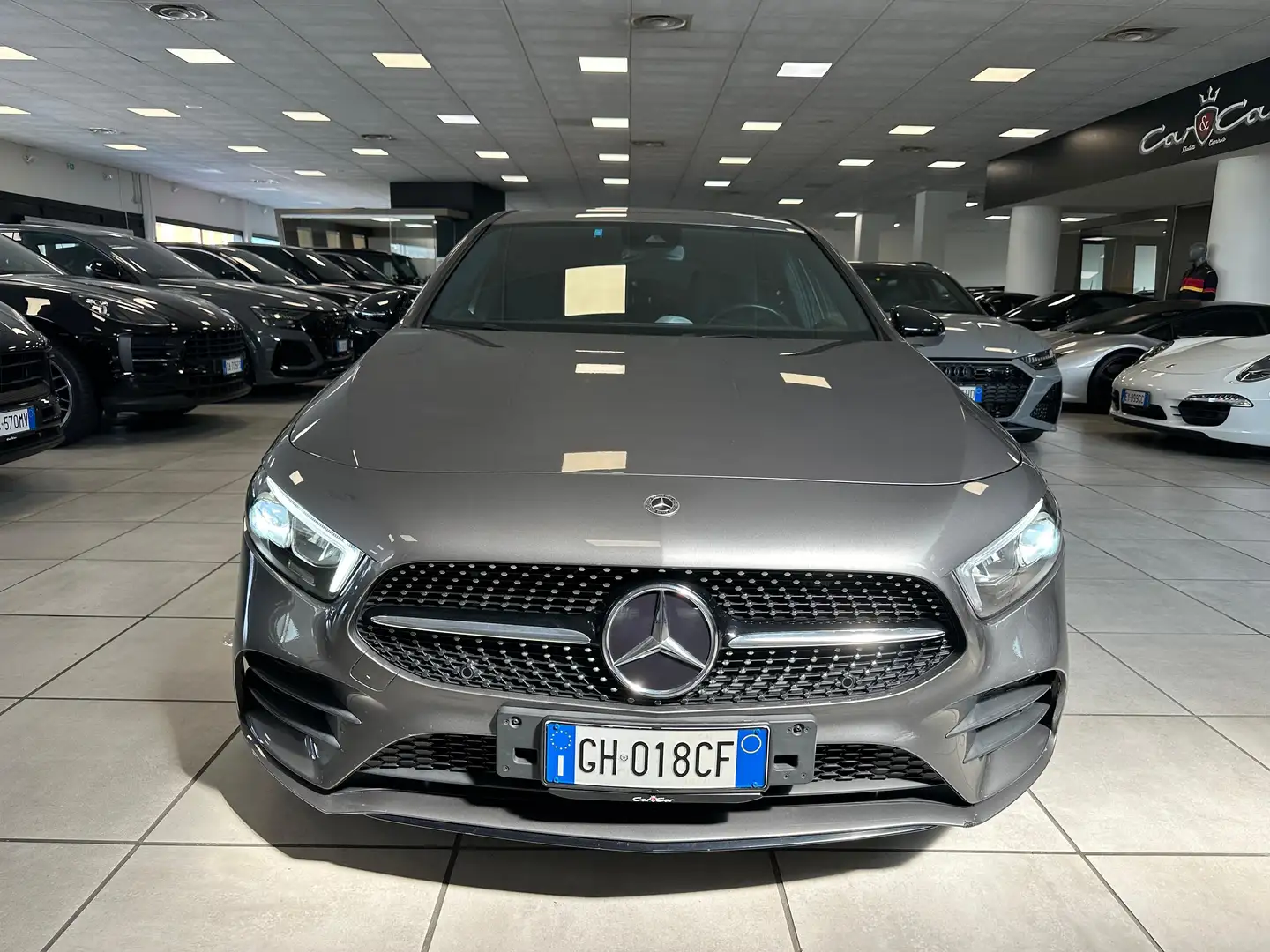 Mercedes-Benz A 250 Premium Night edition auto Grigio - 2