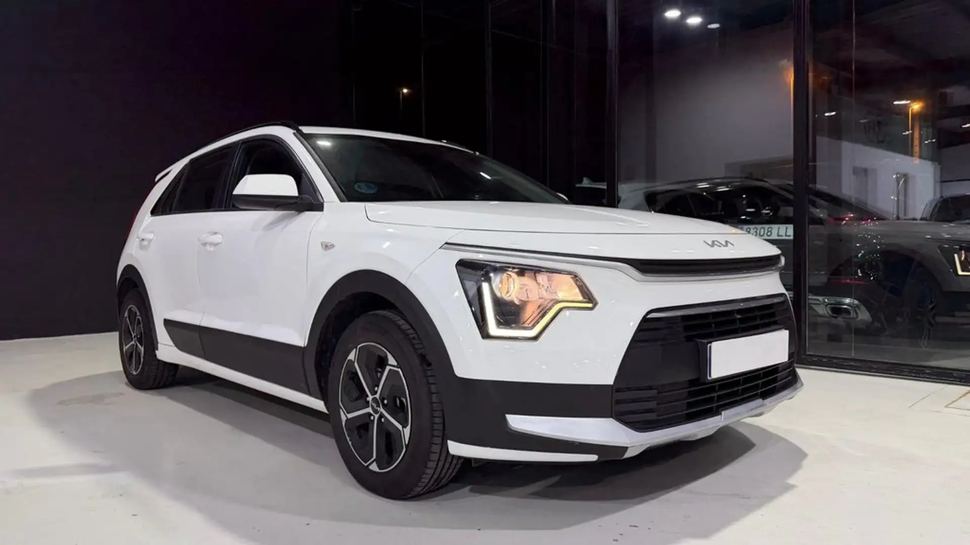 Kia Niro 1.6 HEV Concept 141 Blanco - 1