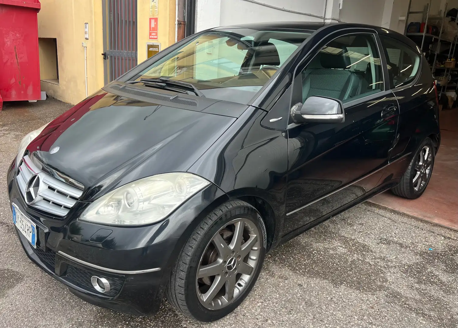Mercedes-Benz A 200 200 Cdi Avantgarde Negru - 1