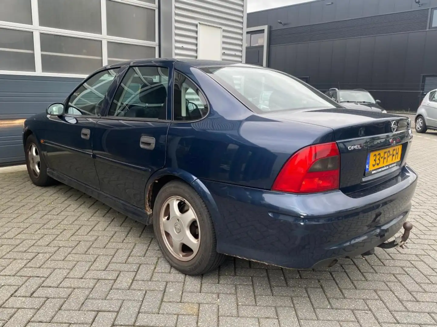 Opel Vectra 1.6-16V Business Edition Automaat |Climate control Blauw - 2