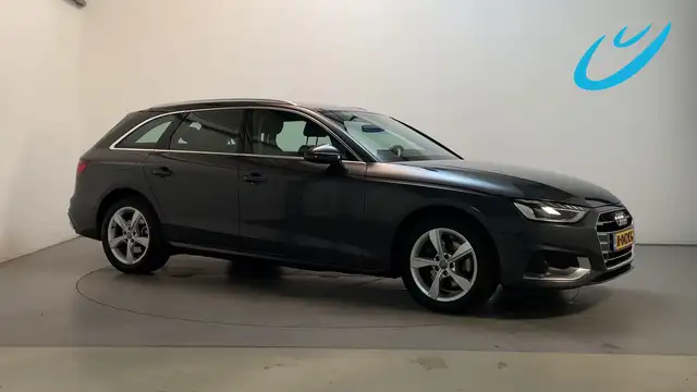 Audi A4 Avant 35 TFSI Launch Edition Business LED Navigati