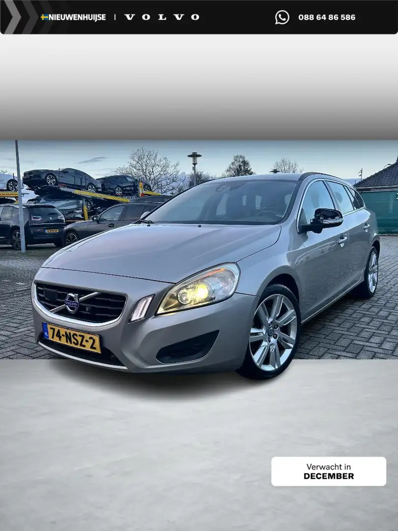 Volvo V60 2.0T Momentum | Youngtimer | 200PK | BLIS | Adapti Gris - 1