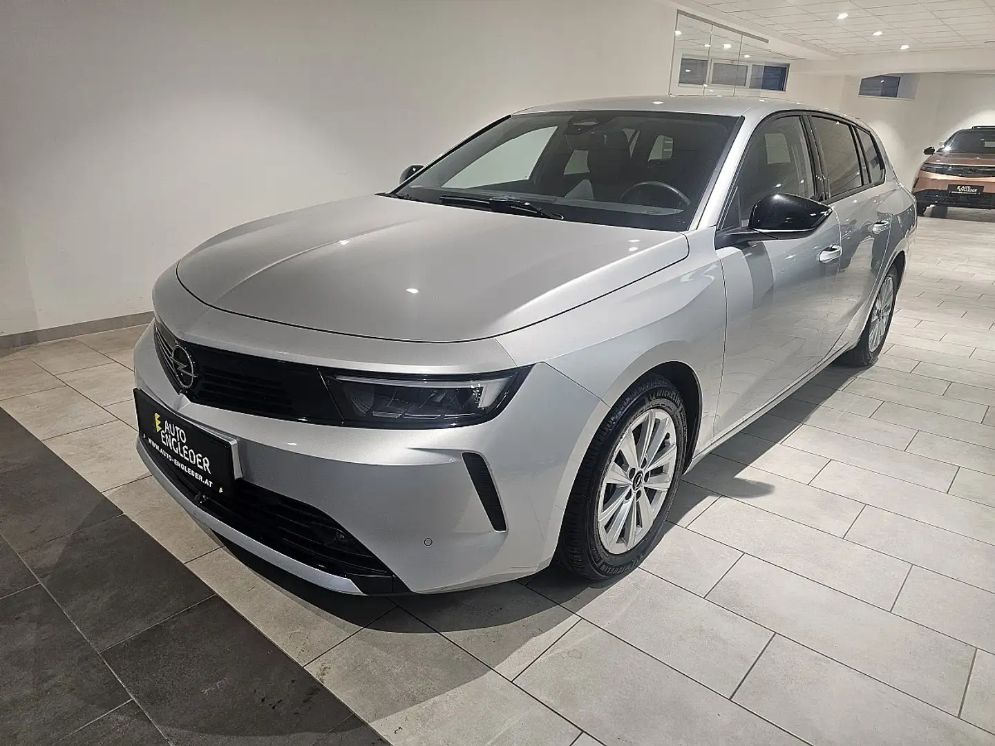 Opel Astra ST 1,5 CDTI Edition Aut. Gris - 2