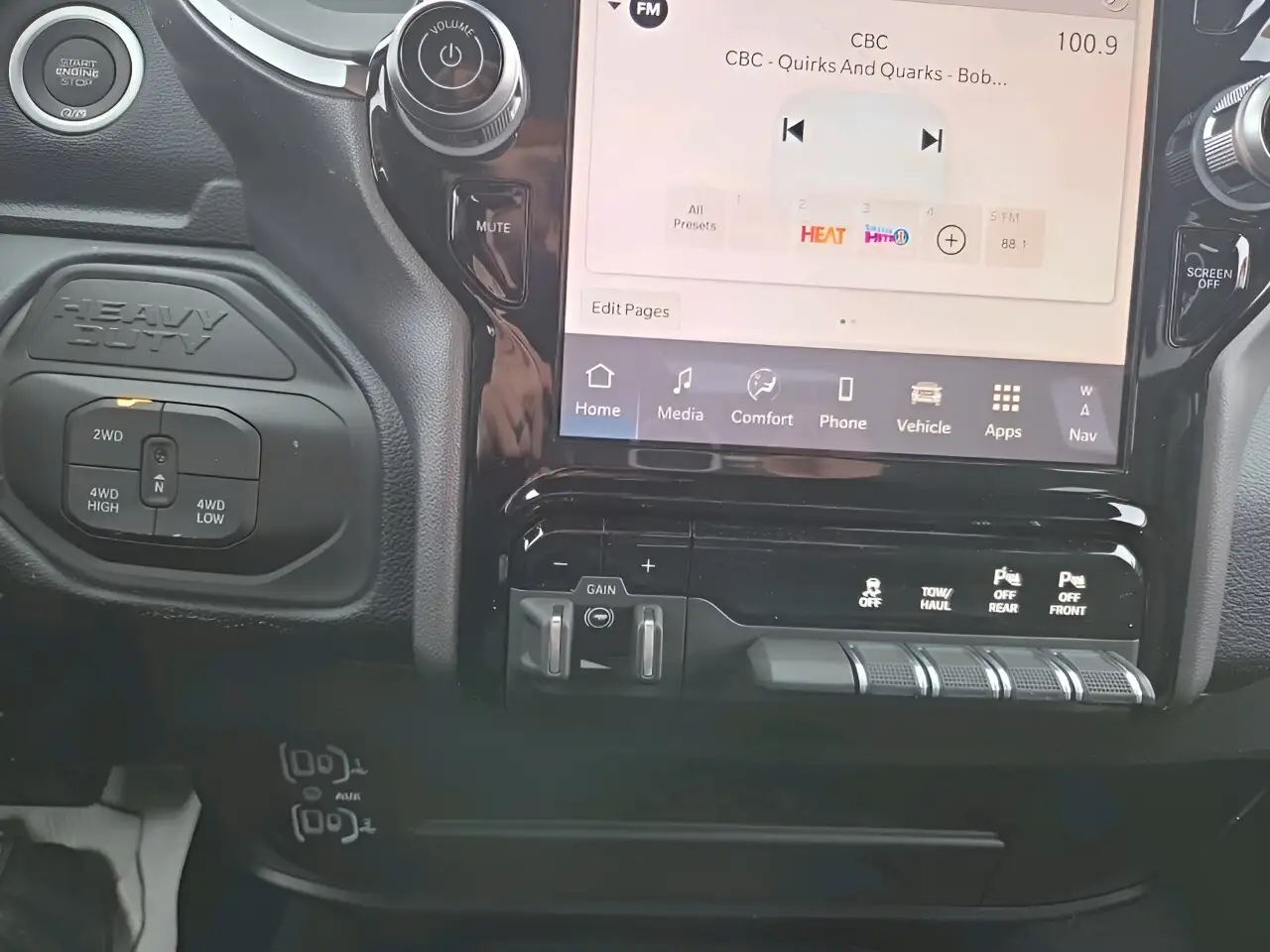 RAM 3500 снимка RAM 3500