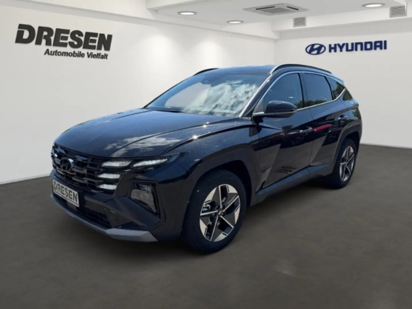 Hyundai TUCSON Trend FL (MY25) MHEV Automatik+LED+Navi Schwarz - 1