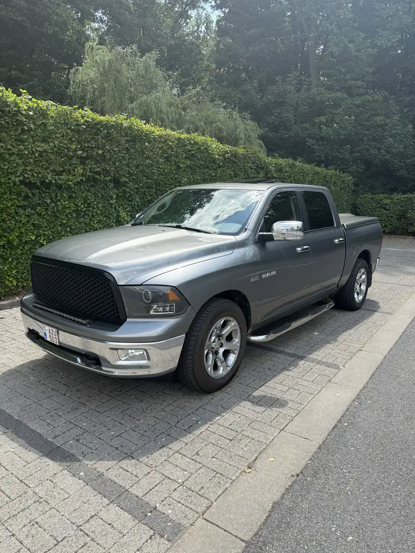 Dodge RAM - 1