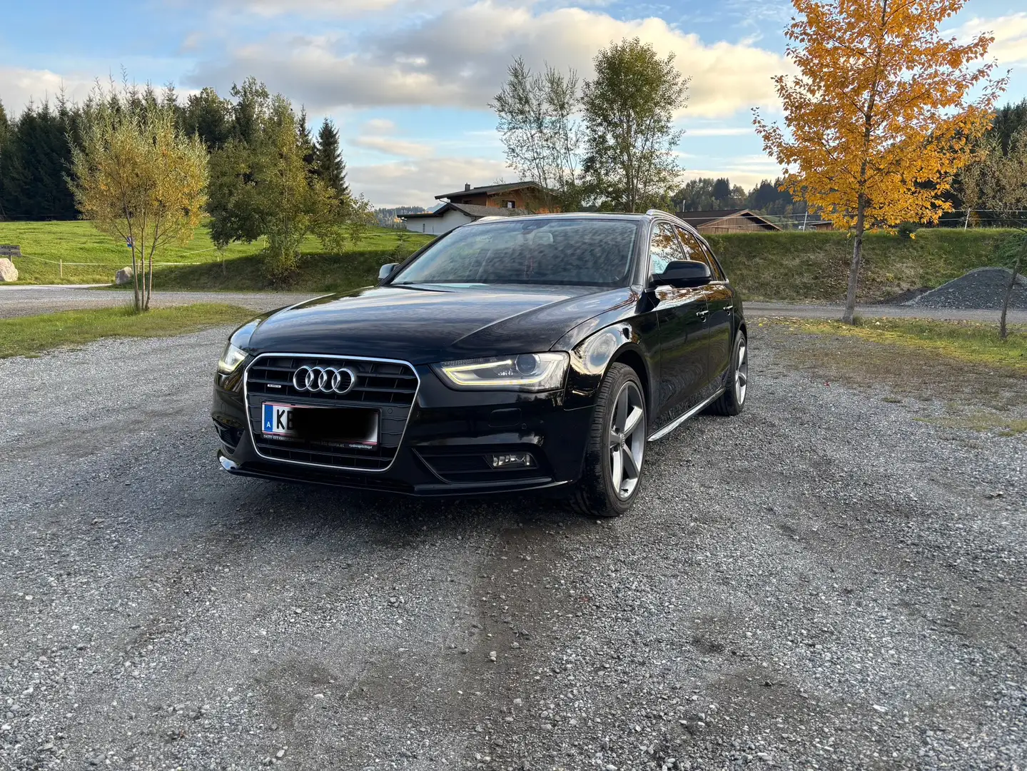 Audi A4 Avant 2,0 TDI quattro s-tronic *ACC*Navi*Euro6* Schwarz - 1