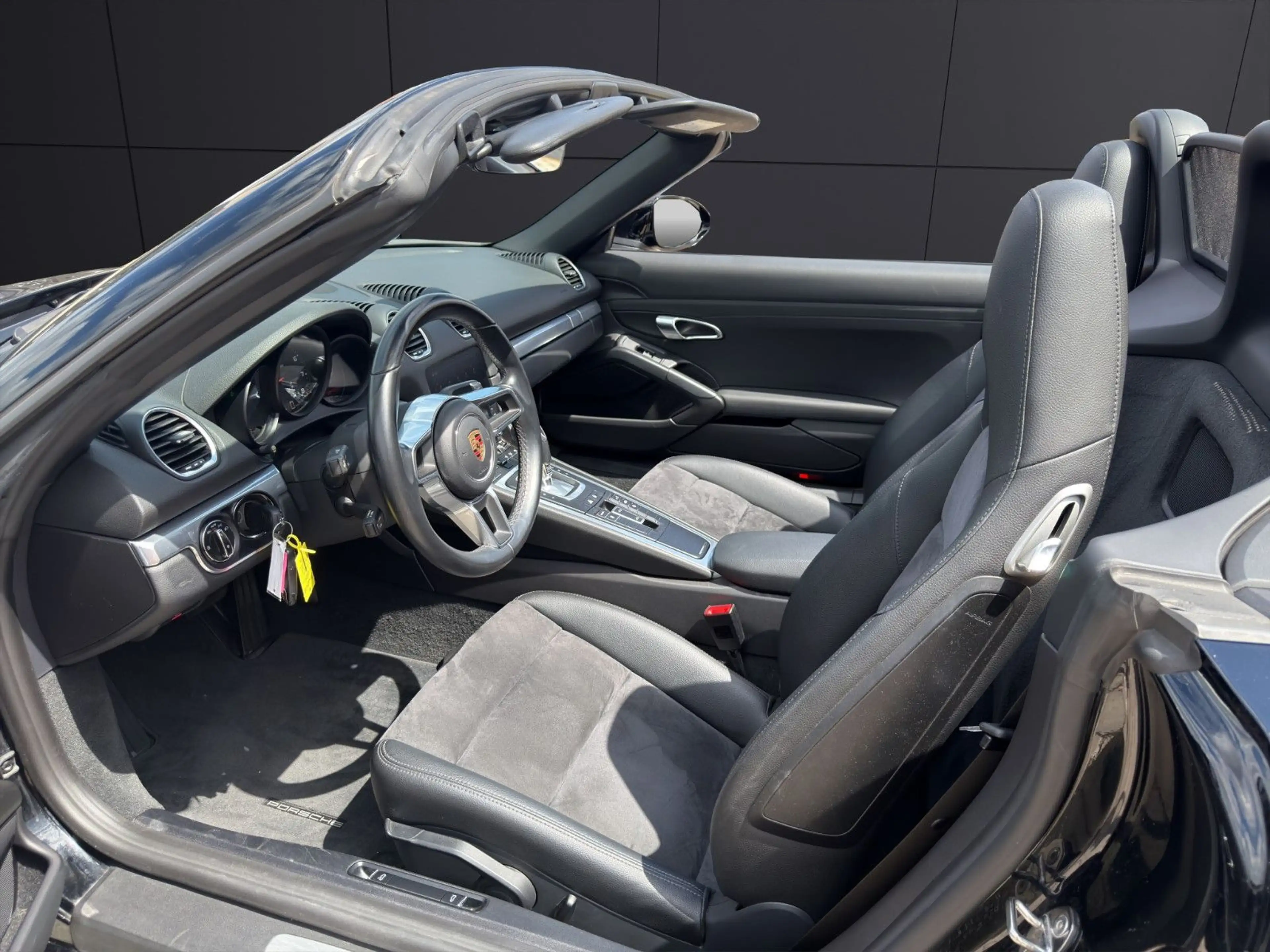 Porsche Boxster *2.Hand*Szhzg*Alcantara*HiFi*DAB*LED — photo 11