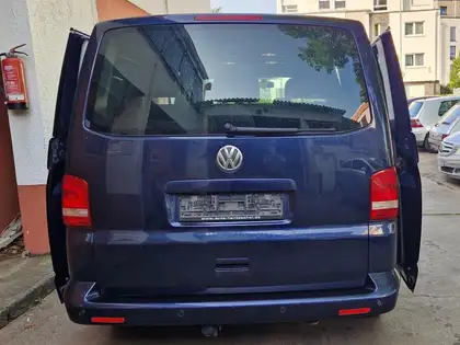 Annonce voiture d'occasion Volkswagen T5 Multivan - CARADIZE