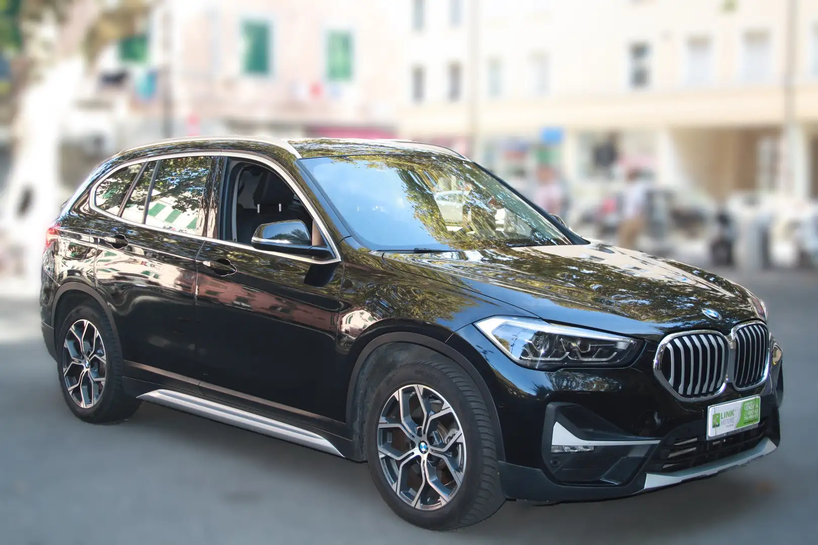 BMW X1 X1 F48 2019 xdrive25e xLine auto Schwarz - 1