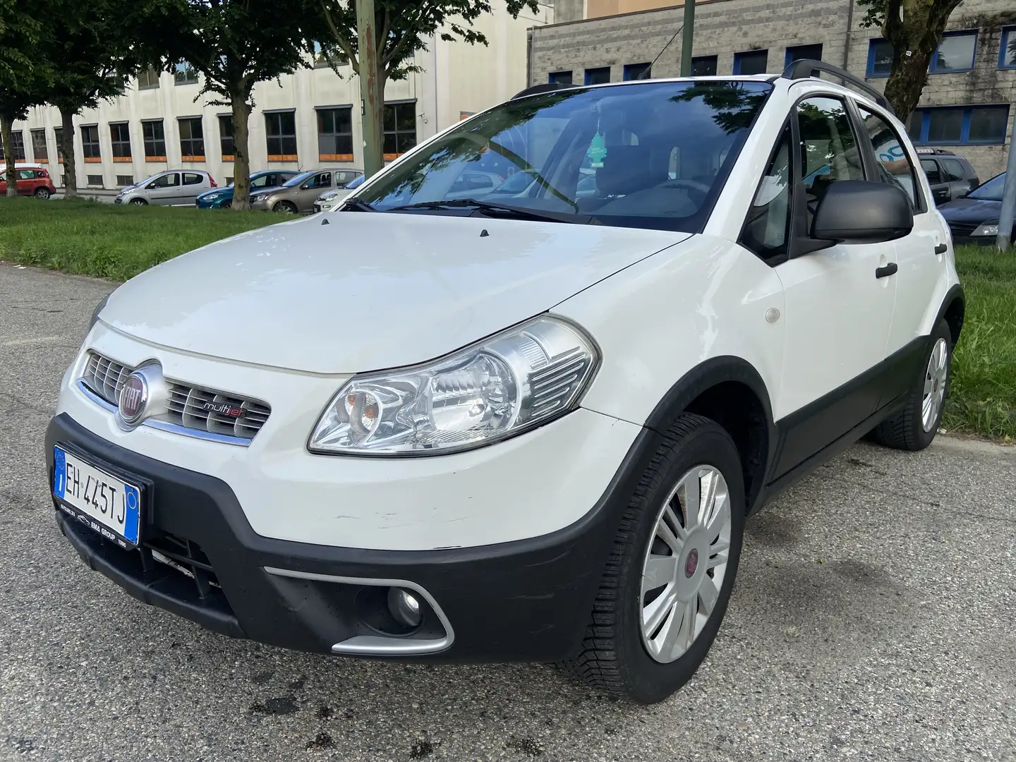 Fiat Sedici 2.0 mjt Dynamic 4x4 135cv - 1