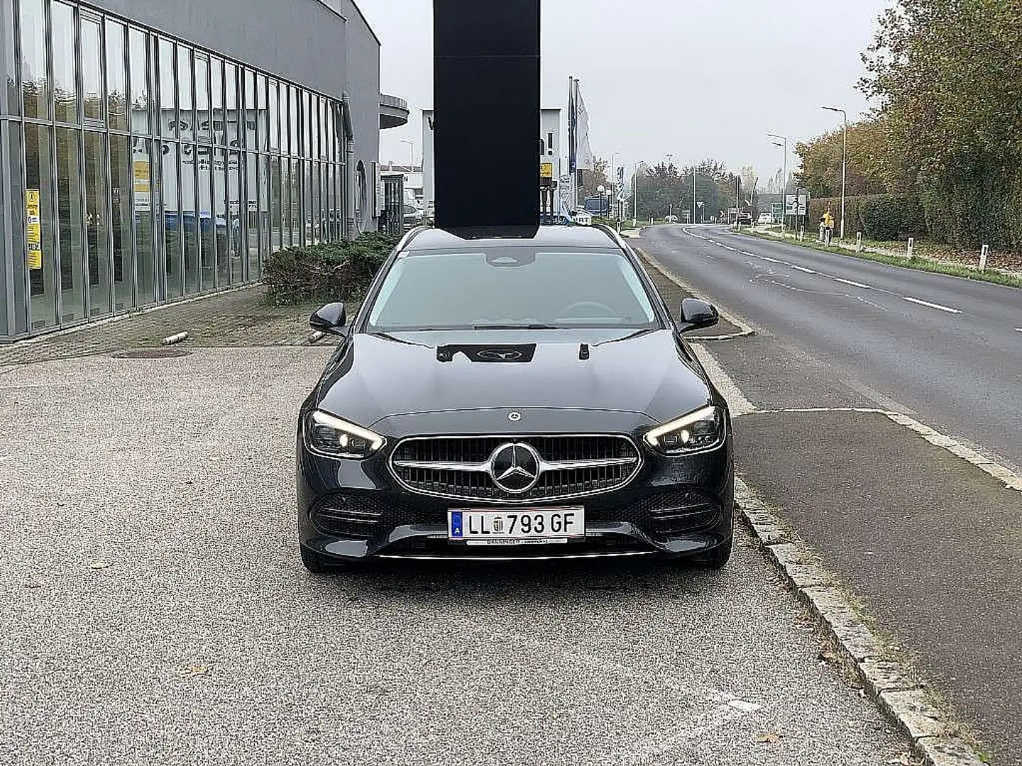 Mercedes-Benz C 220 d T Aut. DIGITAL LIGHT*AVANTGARDE* Grau - 1