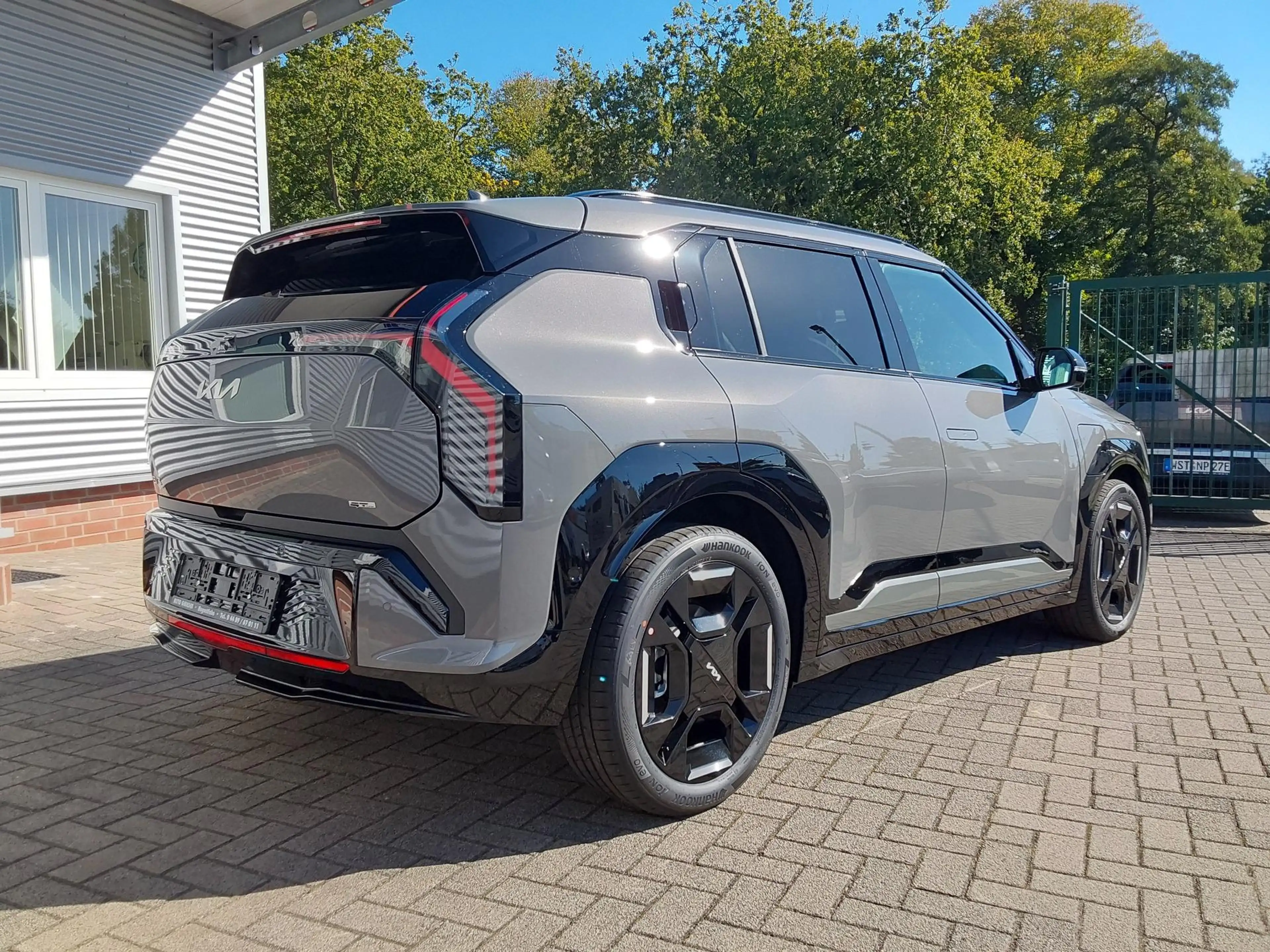 Kia EV3 81.4 kWh GT-Line ACC/360°/SHZ/LED/PDC/KAM/NAV 1... — photo 2