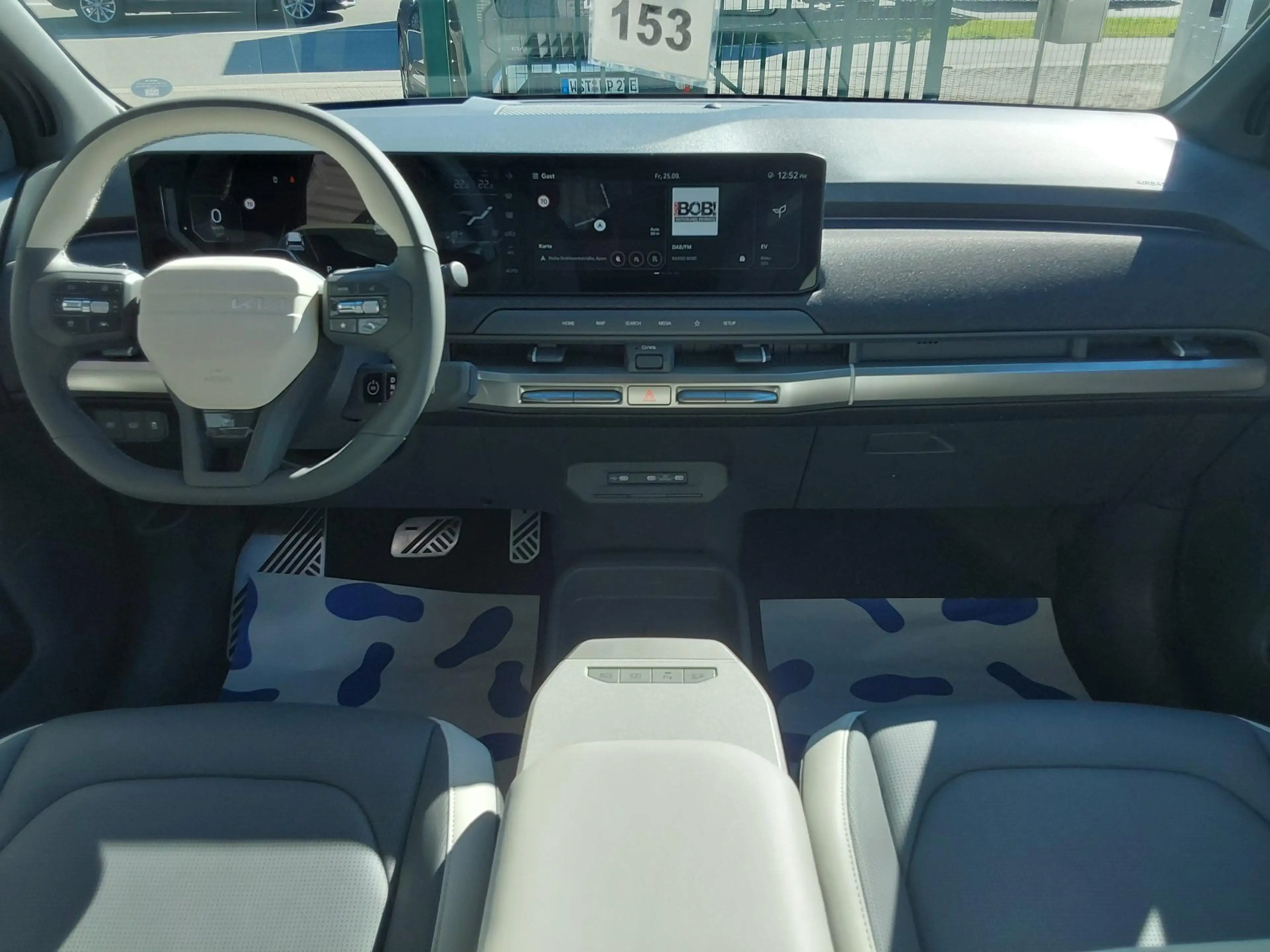 Kia EV3 81.4 kWh GT-Line ACC/360°/SHZ/LED/PDC/KAM/NAV 1... — photo 14
