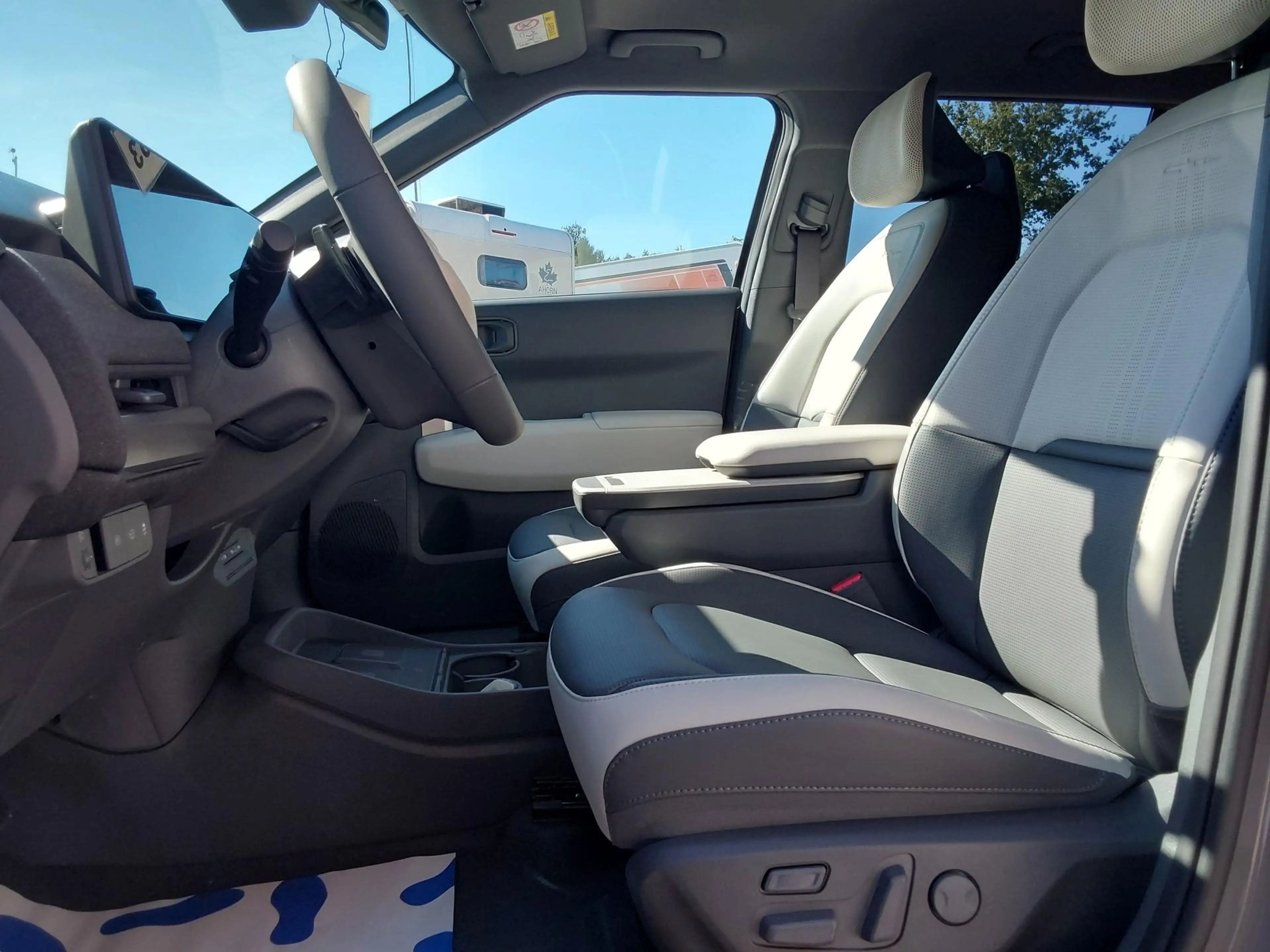 Kia EV3 81.4 kWh GT-Line ACC/360°/SHZ/LED/PDC/KAM/NAV 1... — photo 9