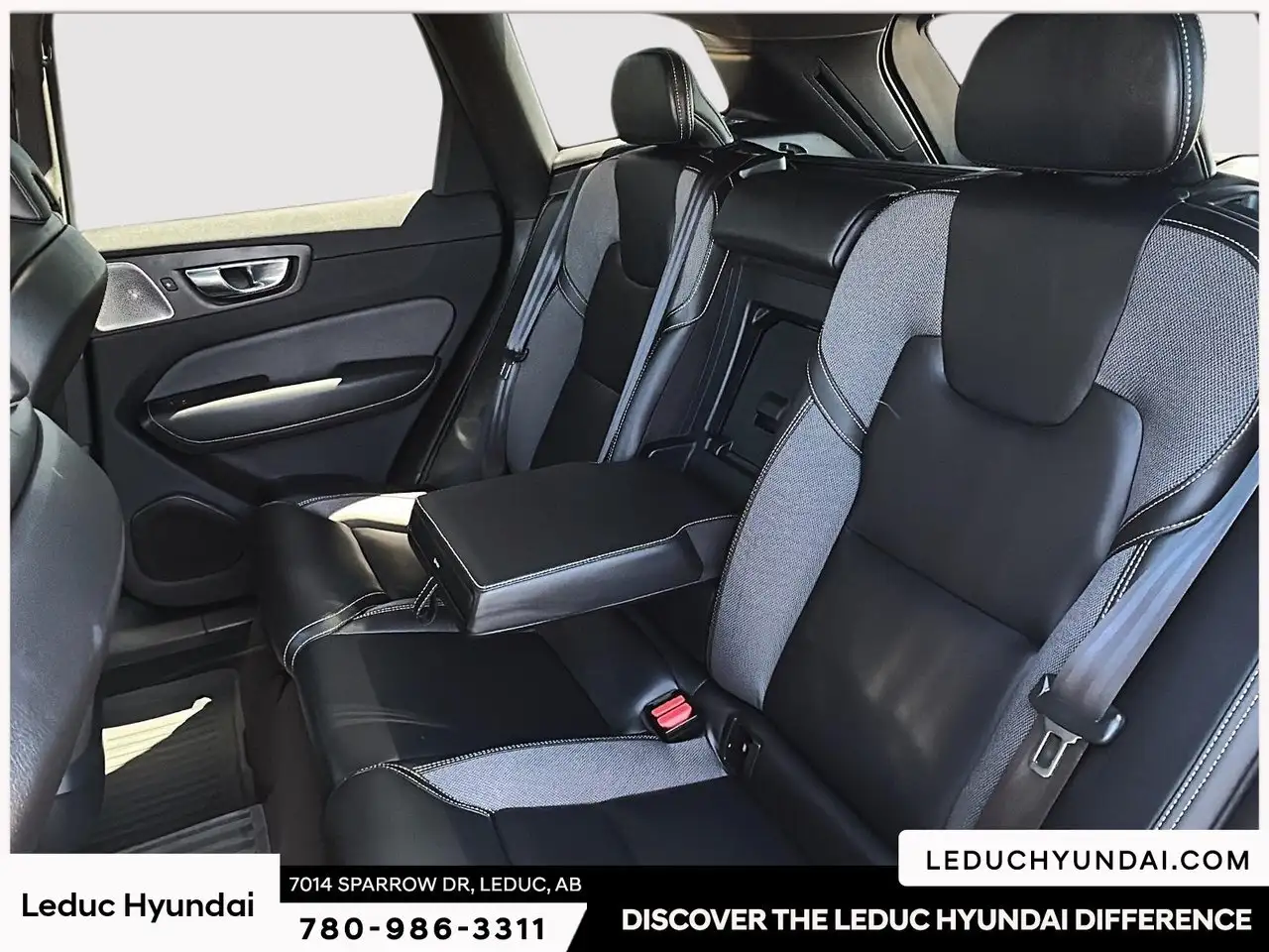 Volvo XC60 снимка Volvo XC60