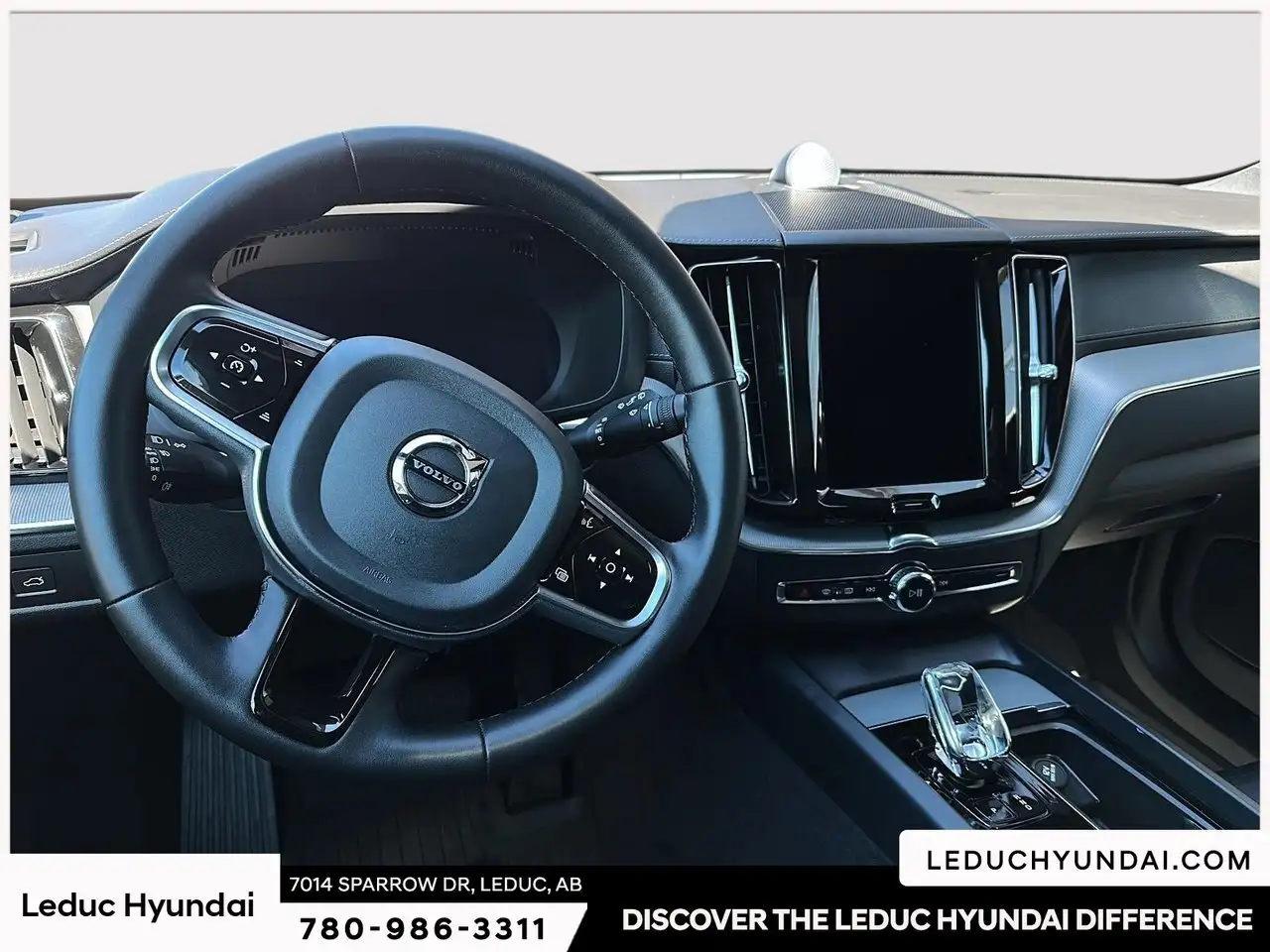 Volvo XC60 снимка Volvo XC60