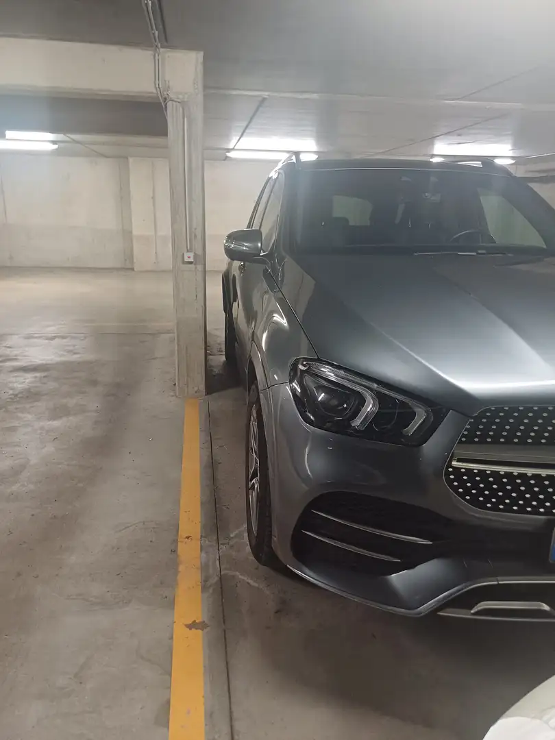 Mercedes-Benz GLE 450 GLE 450 4Matic 9G-TRONIC AMG Line Gris - 2