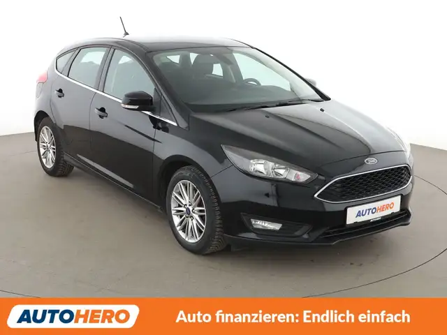 Ford Focus view 8