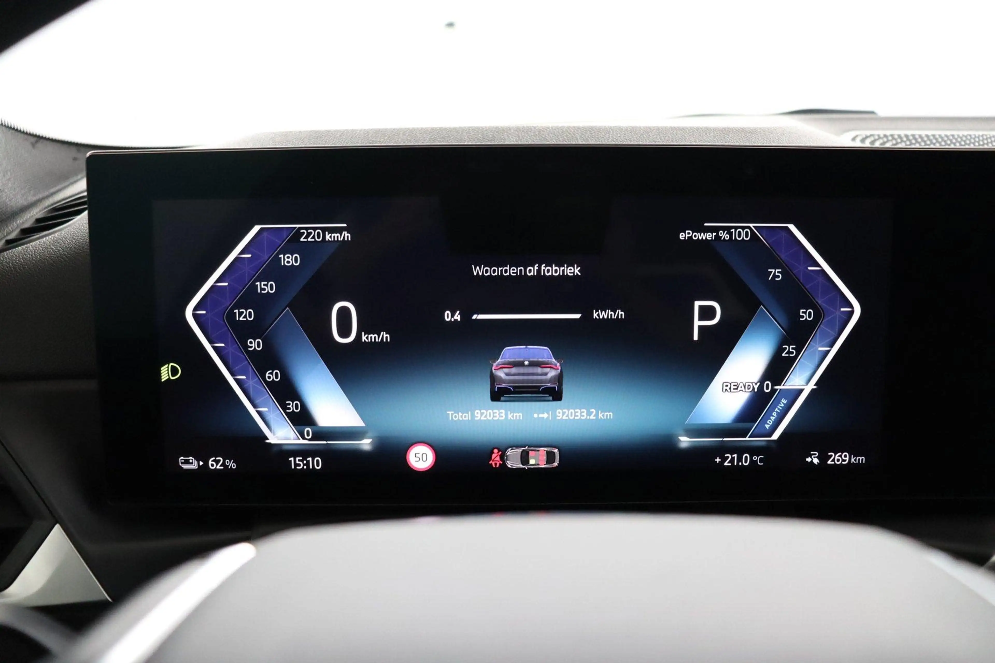 BMW i4 eDrive40 84 kWh | Stoelverwarming | Navigatie | Pa — photo 5