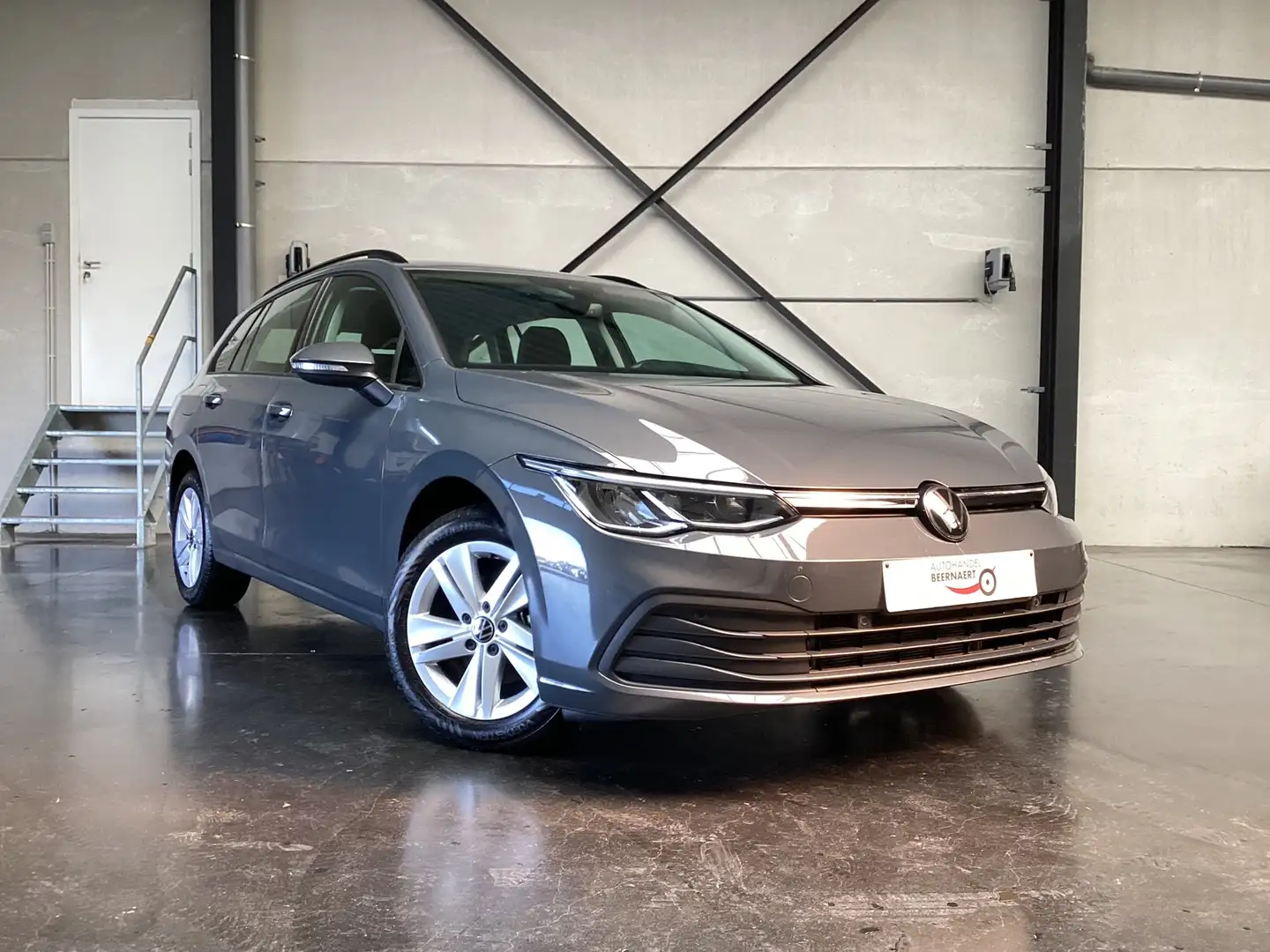 Volkswagen Golf Variant 1.0eTSI/1steEig/35000km/Trekhaak/Carplay/Cam&Pdc Gris - 1