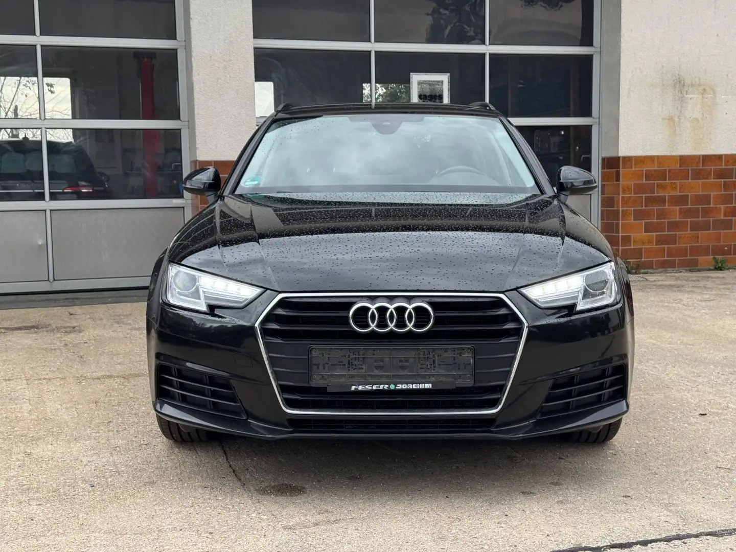 Audi A4 2.0 TDI Avant 1.HAND+8FACH (4454) Zwart - 2