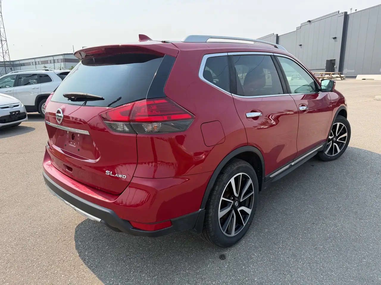 Nissan Rogue снимка Nissan Rogue