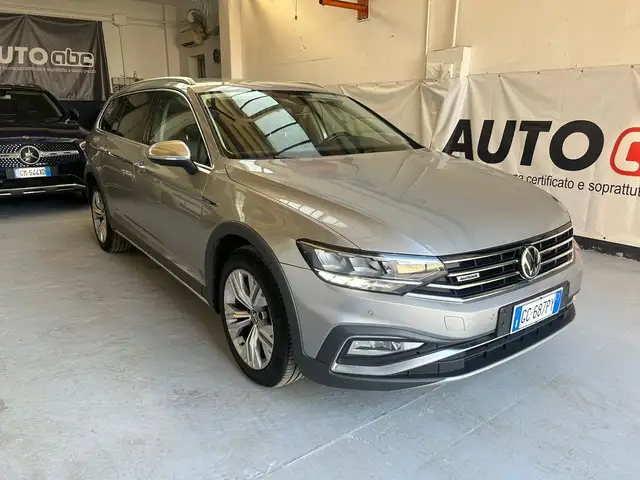Volkswagen Passat Alltrack Passat VIII 2019 Alltrack 2.0 tdi 4motion 200cv dsg