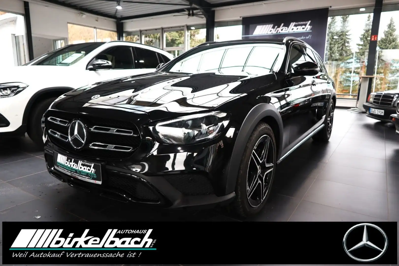 Mercedes-Benz E 220 dT 4Matic All-Terrain Night LED TWA Widesc Nero - 1