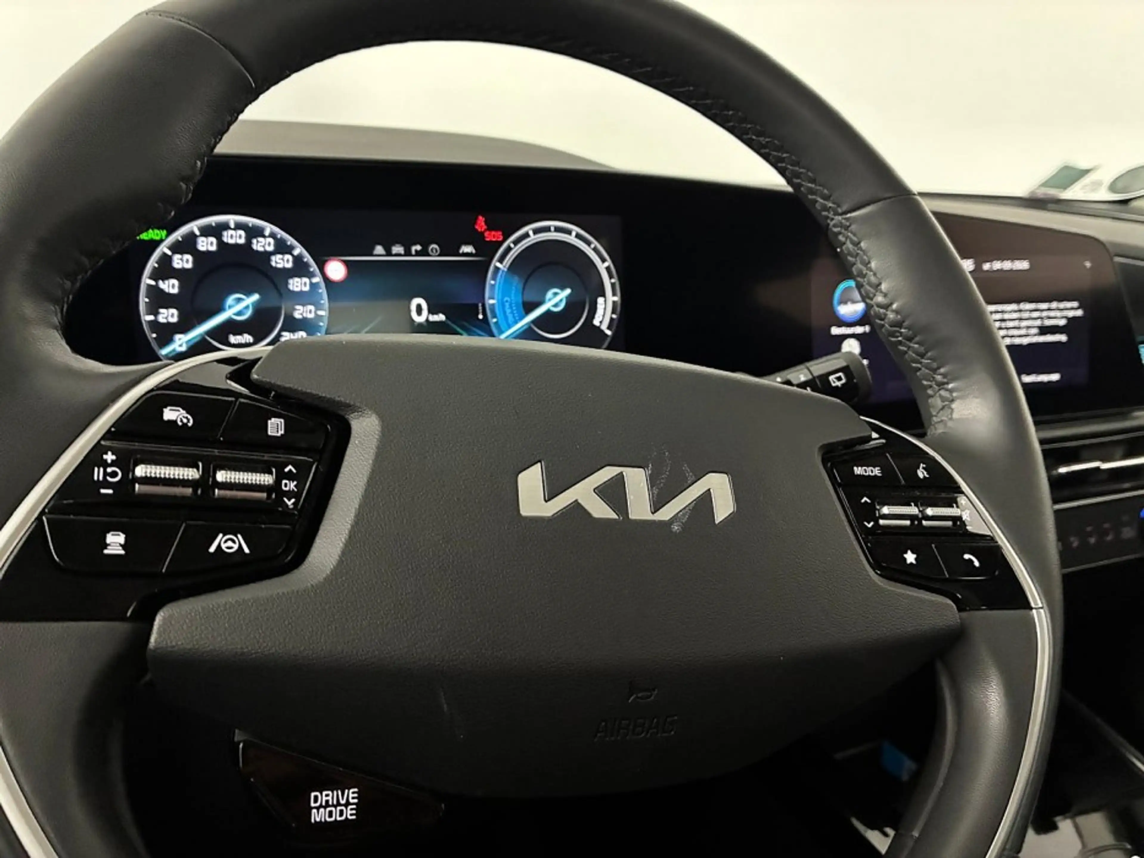 Kia e-Niro EV Active Business 64.8 KWh *SOH 100%* — photo 7