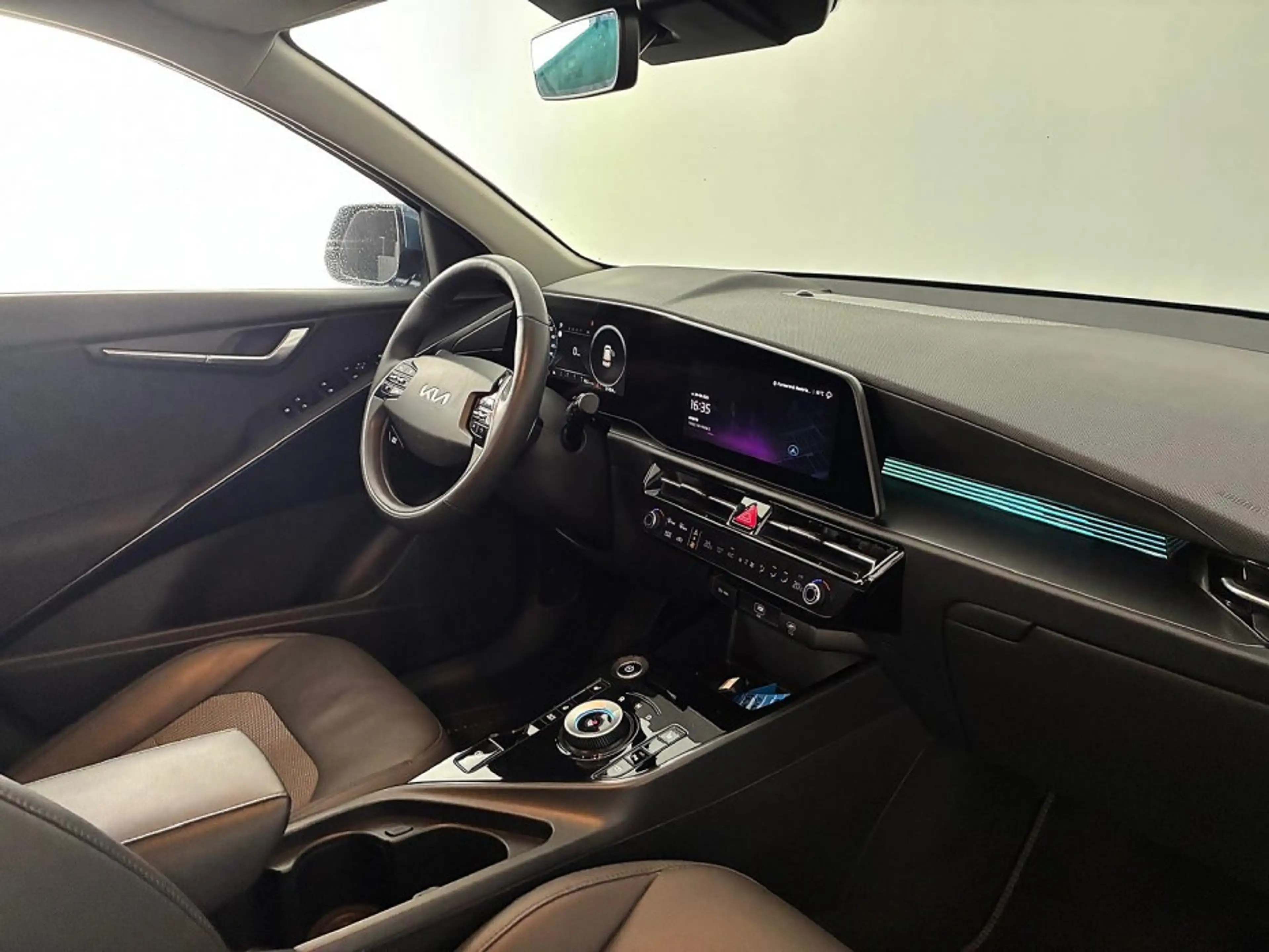 Kia e-Niro EV Active Business 64.8 KWh *SOH 100%* — photo 3