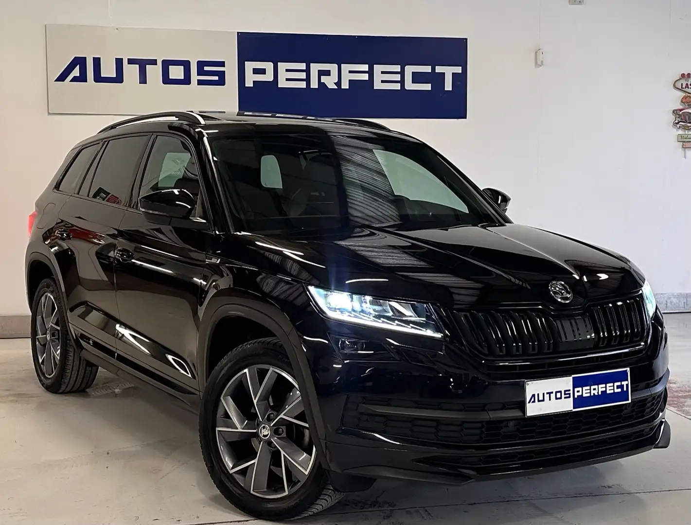 Skoda Kodiaq 1.5 TSI ACT Sportline SIEGES SPORT TOIT PANO CUIR Noir - 2