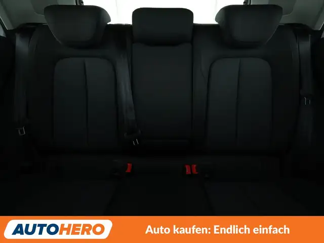 Audi Q2 view 15