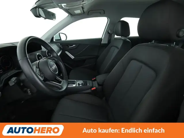 Audi Q2 view 10