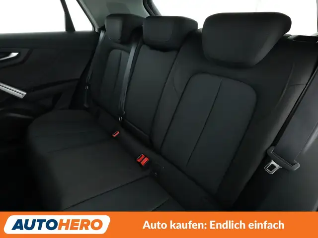 Audi Q2 view 14