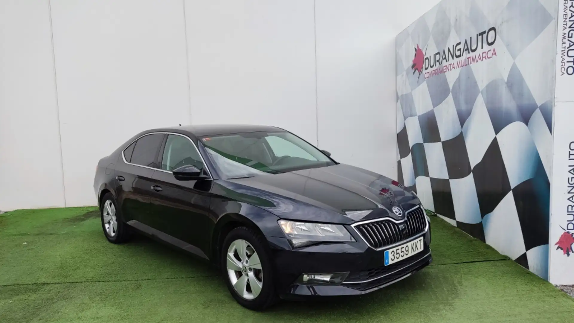 Skoda Superb 2.0TDI AdBlue Active 110kW Nero - 1