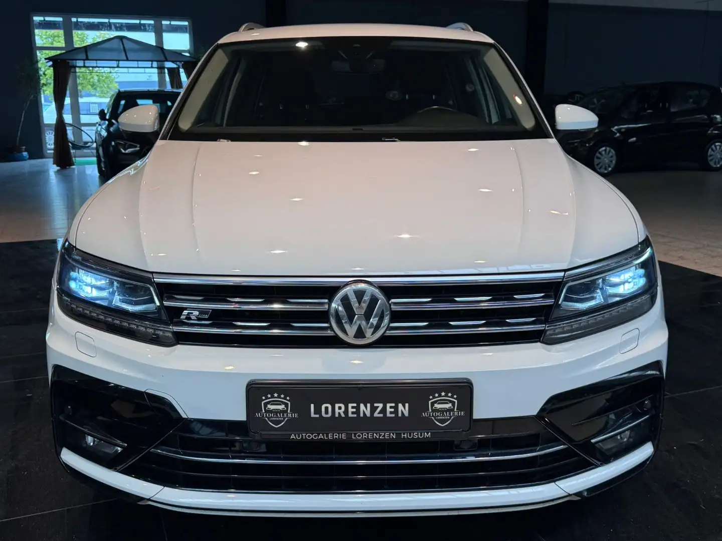Volkswagen Tiguan Highline R-Line DSG Virtual ACC LED Audio Wit - 2