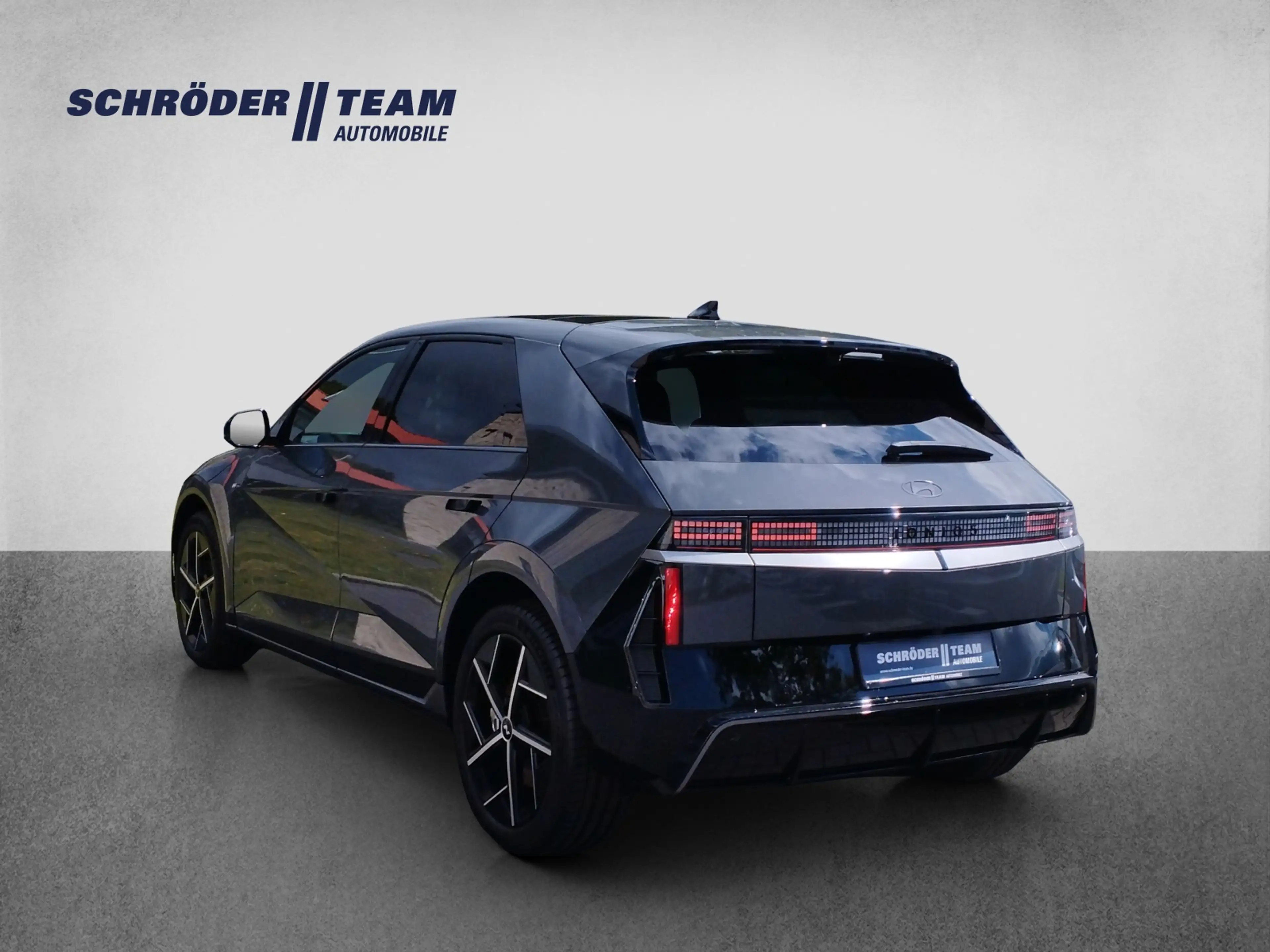 Hyundai IONIQ 5 84 kWh N Line X PANO/HEAD-UP — photo 3
