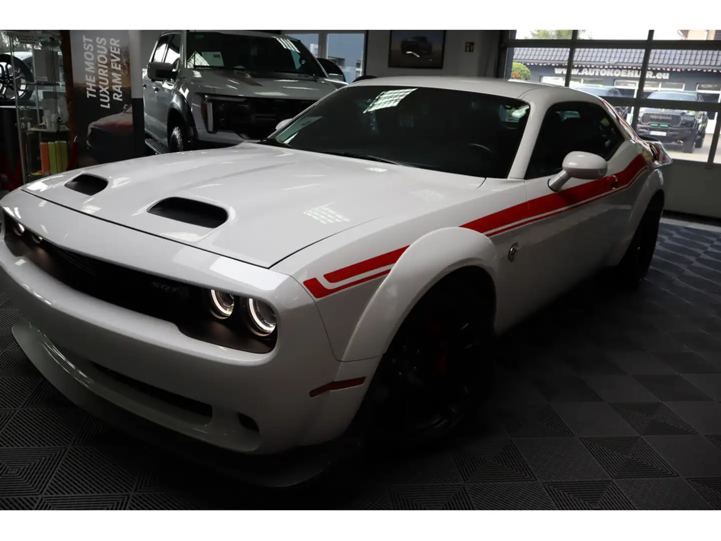 Dodge Challenger SRT Hellcat Widebody Blanc - 2
