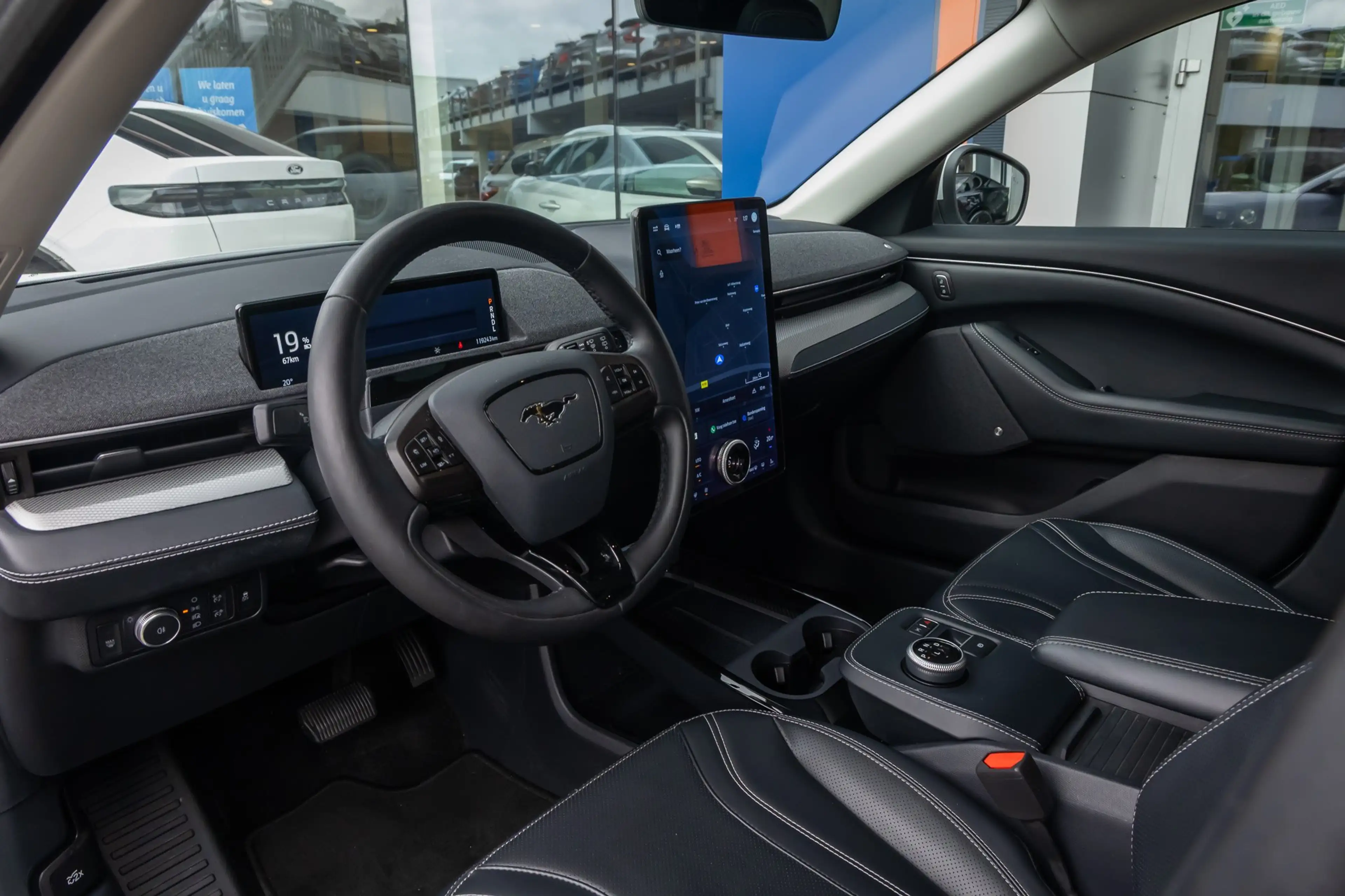 Ford Mustang Mach-E RWD 75 kWh | Panoramadak | LEDER | Apple Carplay | — photo 17