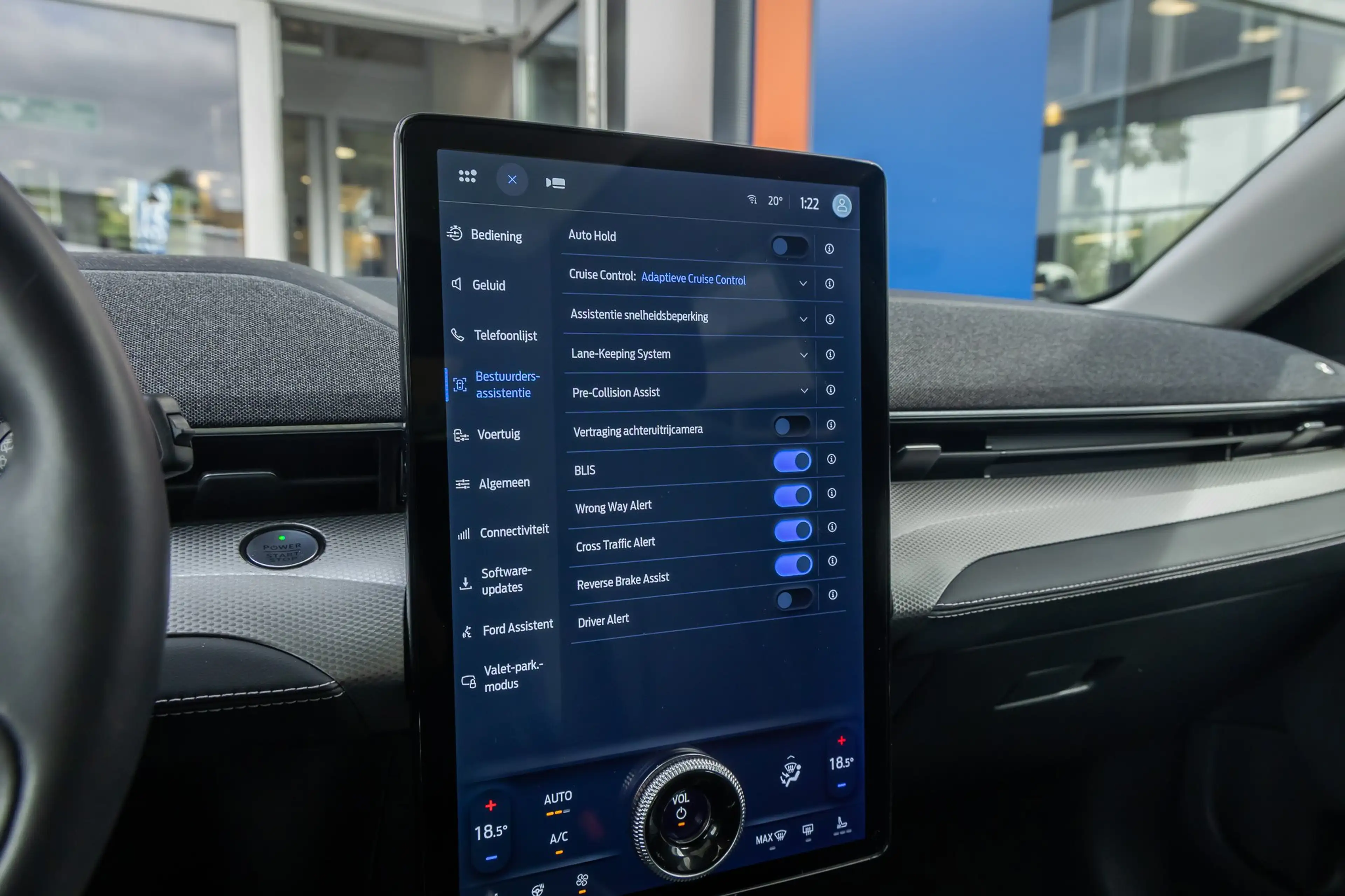 Ford Mustang Mach-E RWD 75 kWh | Panoramadak | LEDER | Apple Carplay | — photo 37