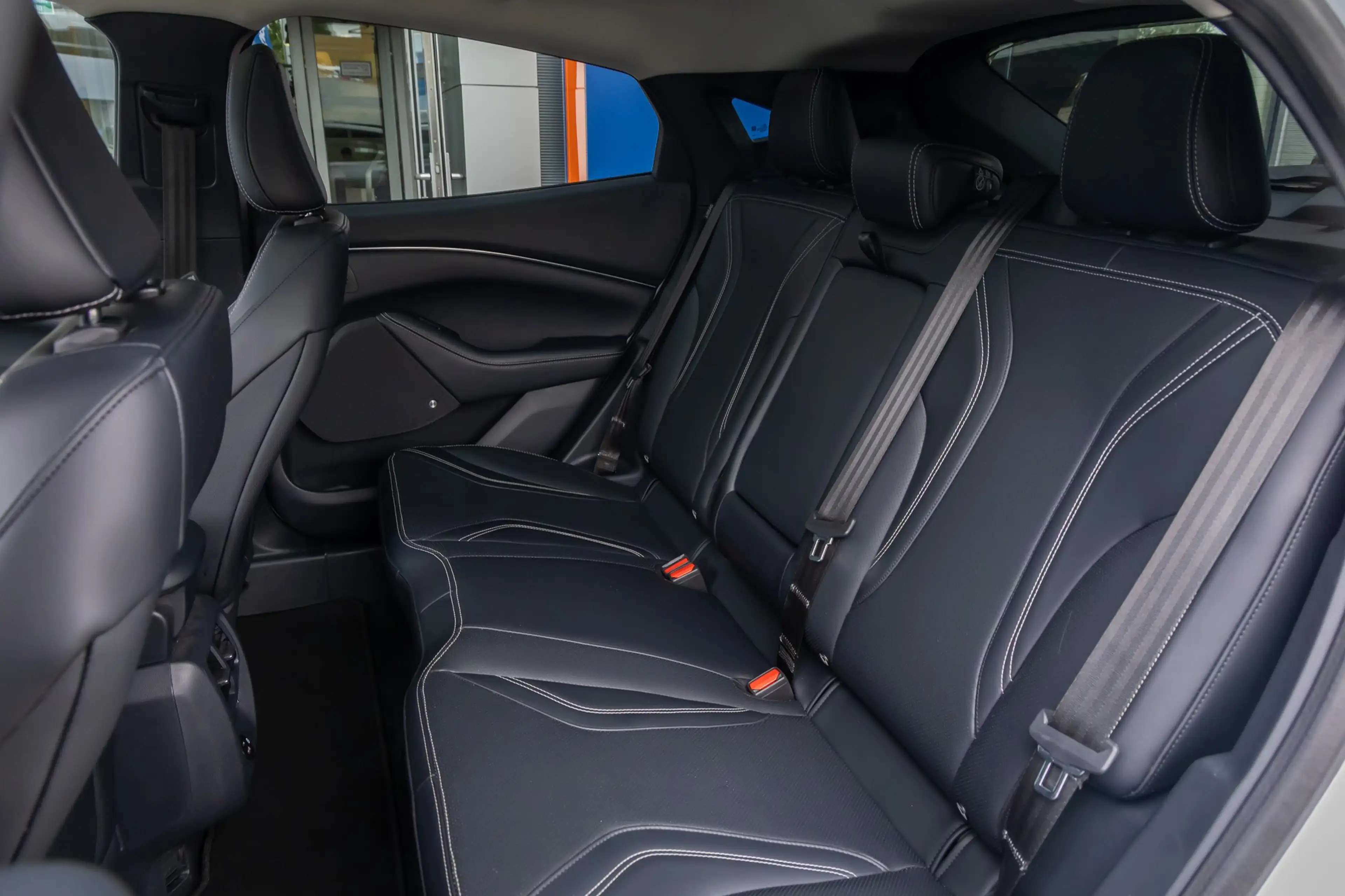Ford Mustang Mach-E RWD 75 kWh | Panoramadak | LEDER | Apple Carplay | — photo 19