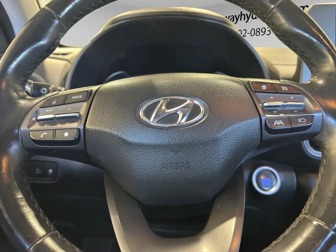 Hyundai KONA снимка Hyundai KONA