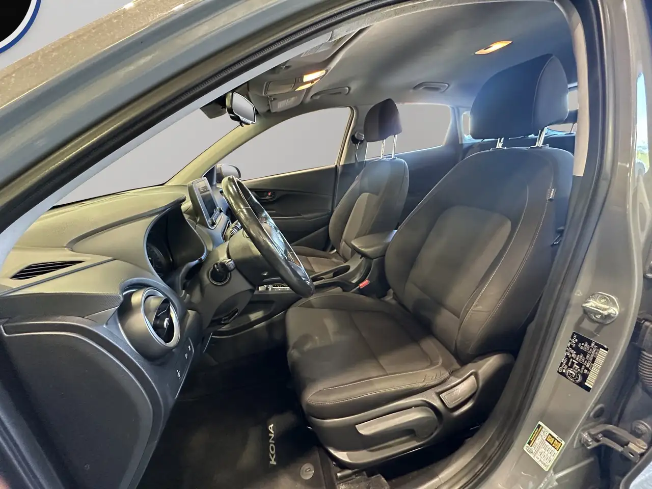 Hyundai KONA снимка Hyundai KONA